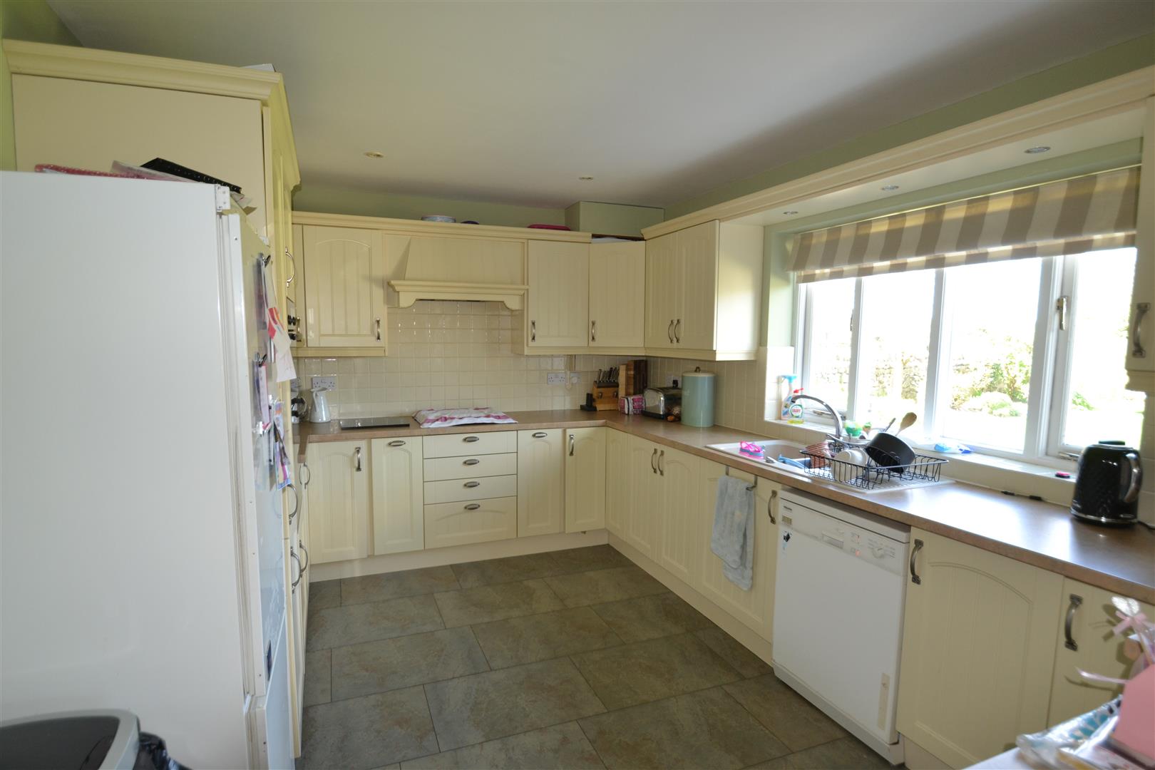 Toms Cottage,Pyle Road, Nottage, Porthcawl, CF36 3TF